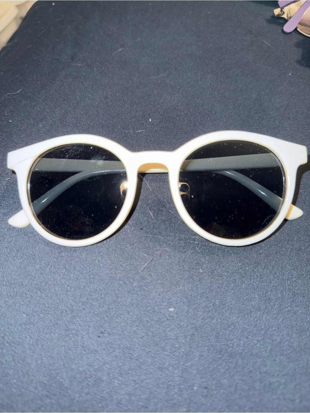 3 pairs of sunglasses